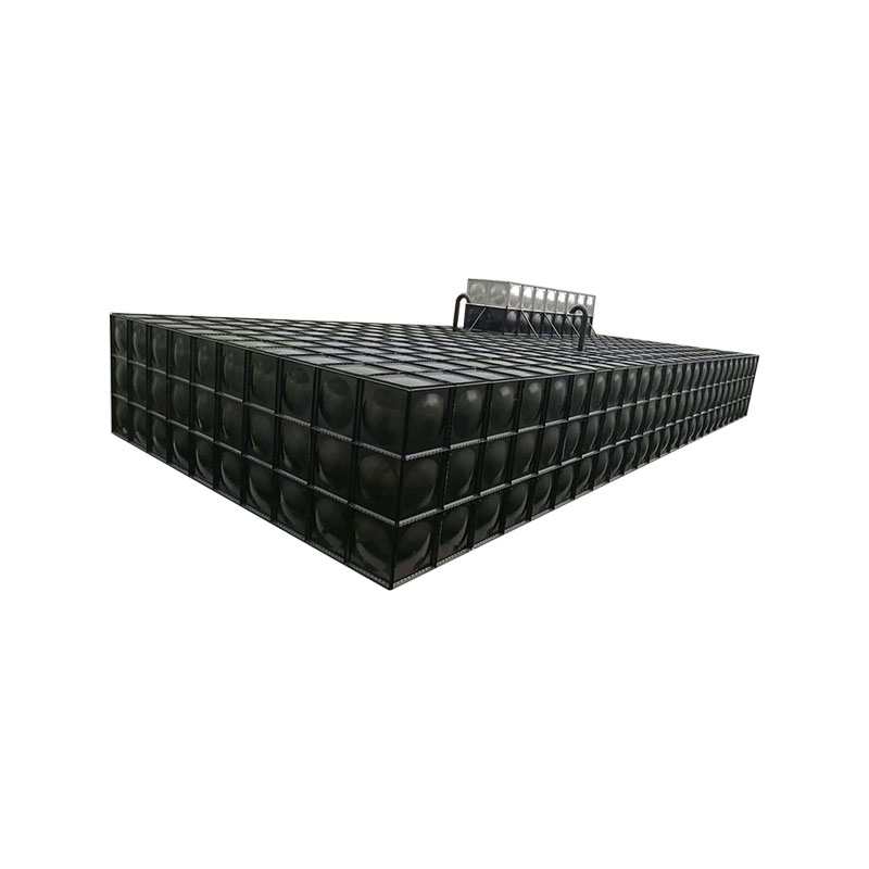 Underjordisk samlet sektionsvandtank